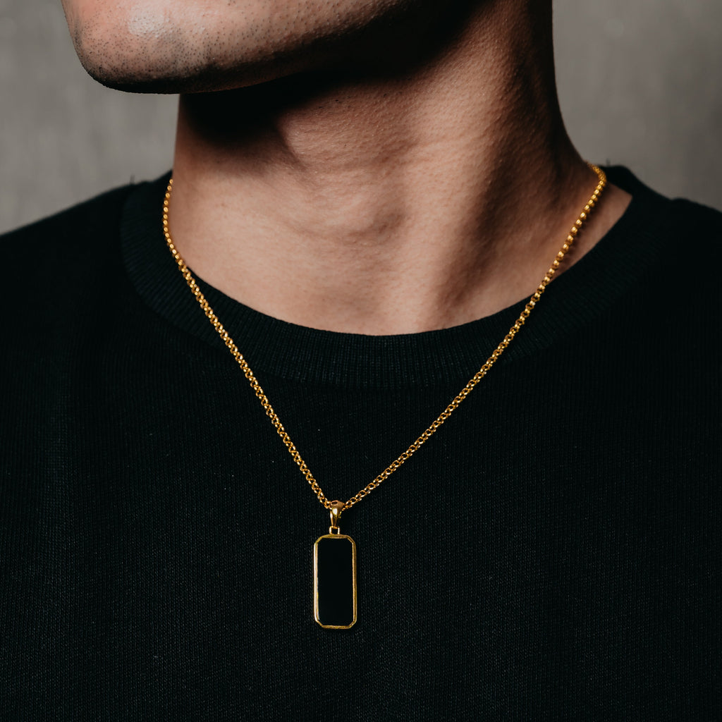 Onyx Pendant (Gold)